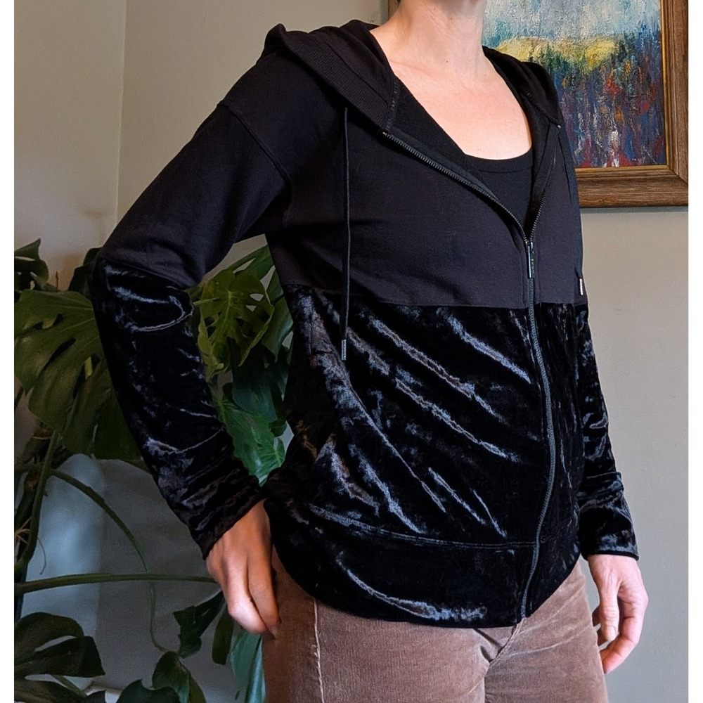 DKNY Velvet Velour Full Zip Hoodie Black Womens Relaxed Fit Athleisure Dark Goth